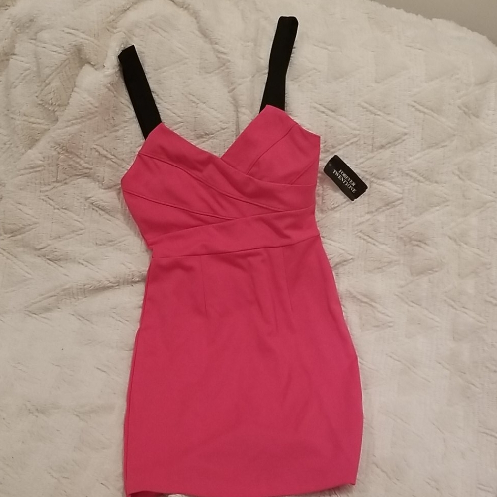 Fuchsia F21 mini dress